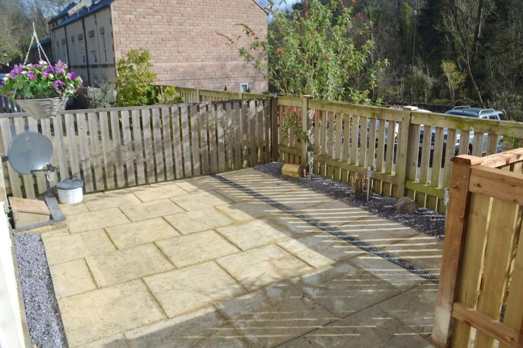 Sleeps 8 Matlock/ Matlock Bath Pet Friendly Villa Exterior photo