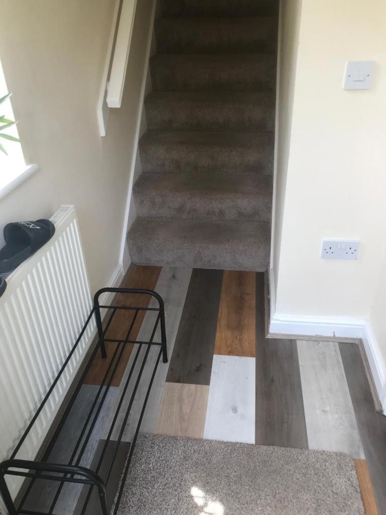 Sleeps 8 Matlock/ Matlock Bath Pet Friendly Villa Exterior photo